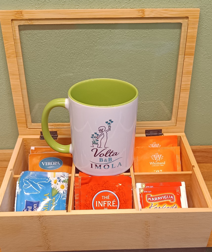 Volta B&B Imola – tazzina del tè con cialde